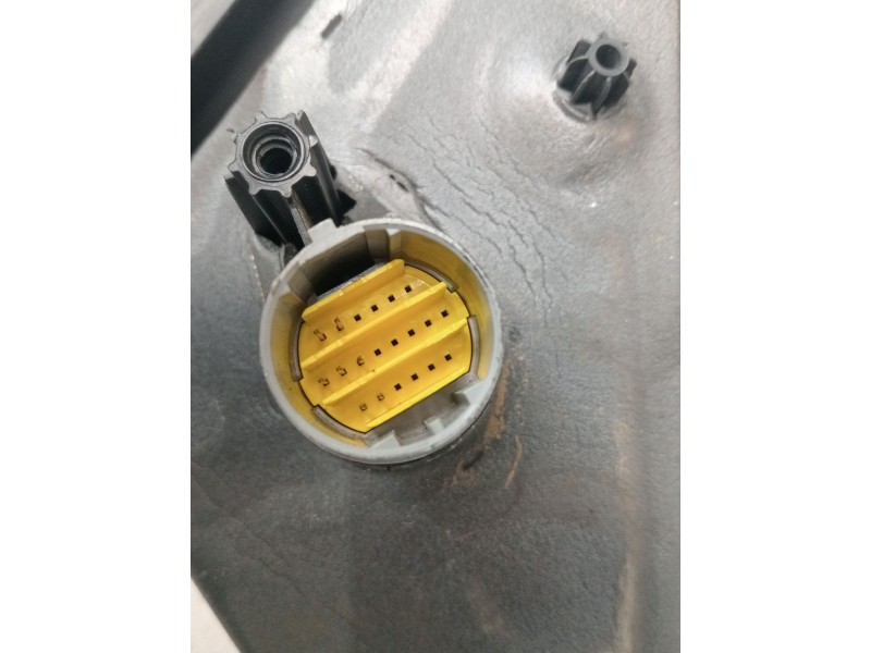 Recambio de retrovisor izquierdo para renault laguna ii grandtour (kg0/1_) 1.9 dci (kg0g) referencia OEM IAM ELECTRICO 1 ENCHUFE