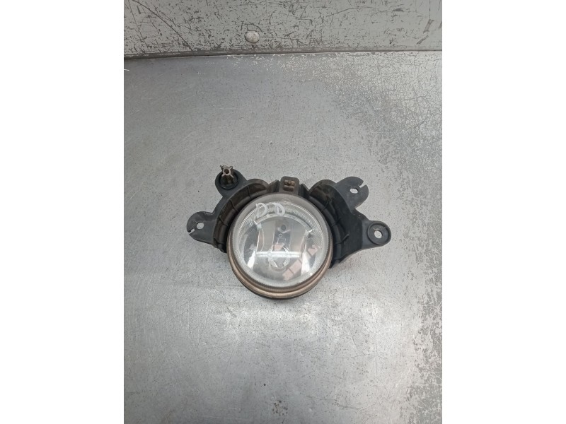 Recambio de faro antiniebla derecho para ssangyong kyron 2.0 xdi 4x4 referencia OEM IAM   