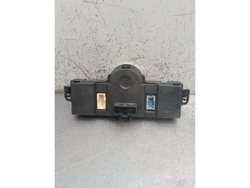 Recambio de mando calefaccion / aire acondicionado para renault clio grandtour dynamique referencia OEM IAM   