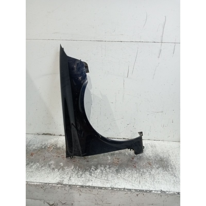 Recambio de aleta delantera derecha para renault laguna ii grandtour (kg0/1_) 1.9 dci (kg0g) referencia OEM IAM   