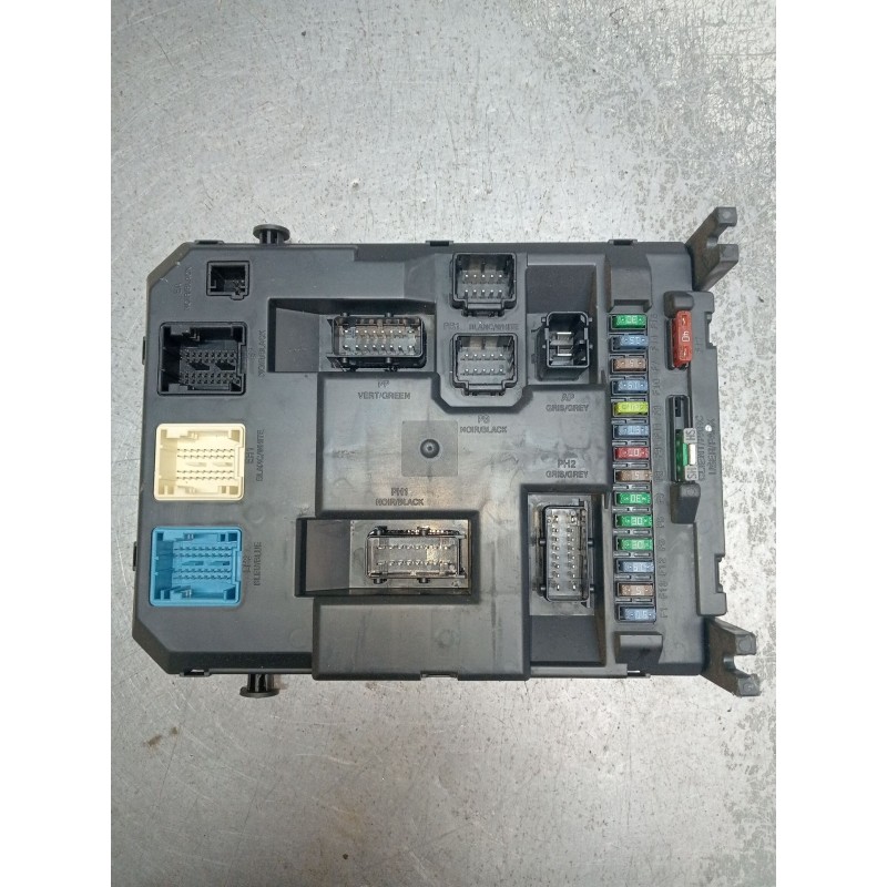 Recambio de caja reles / fusibles para peugeot 207/207+ (wa_, wc_) 1.4 hdi referencia OEM IAM 9664983080  