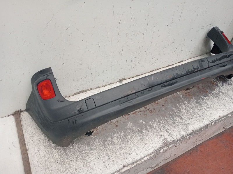 Recambio de paragolpes trasero para renault kangoo referencia OEM IAM   