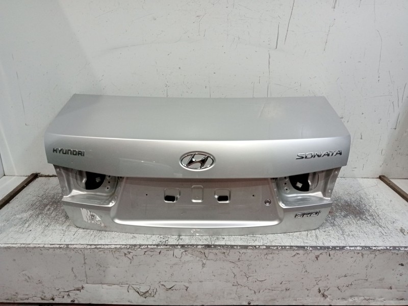 Recambio de tapa maletero para hyundai sonata v (nf) 2.0 crdi referencia OEM IAM   