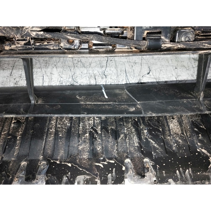 Recambio de paragolpes delantero para audi a1 sportback (gba) 30 tfsi referencia OEM IAM  OJO VER FOTOS PARAGOLPES CON MUCHOS DE