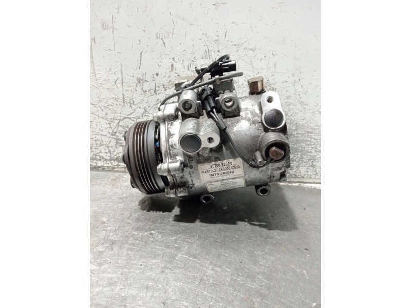 Recambio de compresor aire acondicionado para suzuki swift iii (mz, ez) 1.3 (rs 413) referencia OEM IAM 9520062JA0 AKC200A083A 
