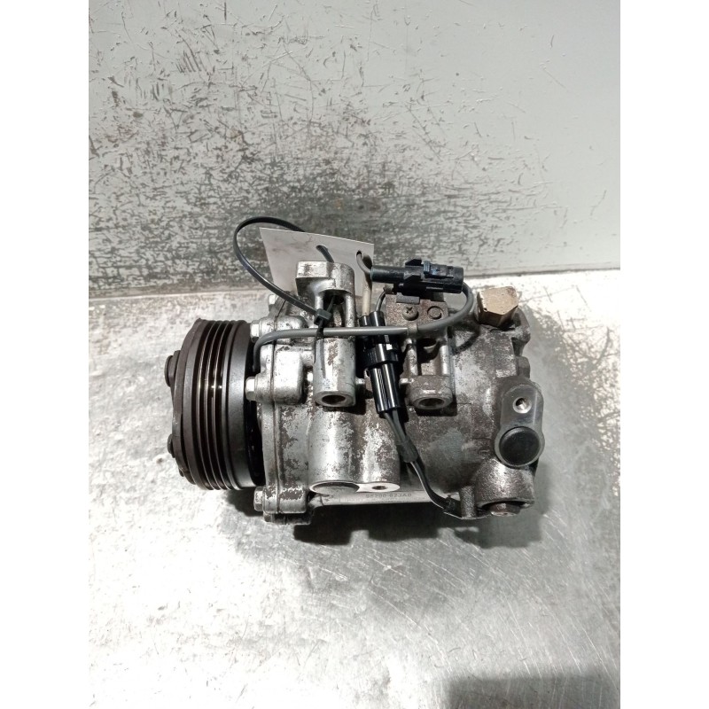 Recambio de compresor aire acondicionado para suzuki swift iii (mz, ez) 1.3 (rs 413) referencia OEM IAM 9520062JA0 AKC200A083A 