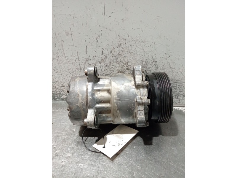 Recambio de compresor aire acondicionado para audi a3 (8l1) 1.9 tdi referencia OEM IAM 1J0820803F  