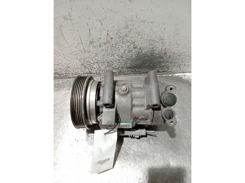 Recambio de compresor aire acondicionado para renault clio grandtour dynamique referencia OEM IAM 8200953359  