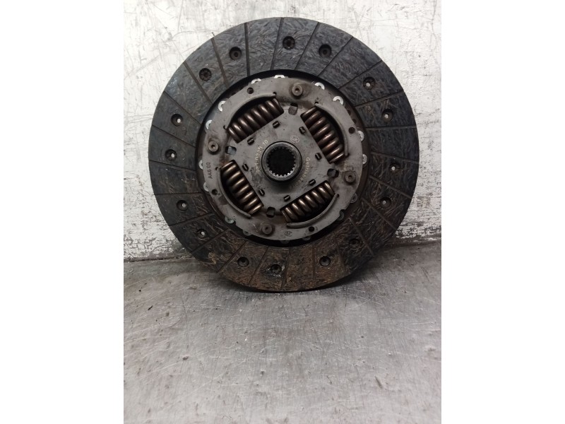 Recambio de kit embrague para audi a4 b7 avant (8ed) 2.0 tdi 16v referencia OEM IAM 324033410 415024410 