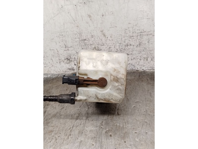 Recambio de bomba freno para peugeot partner tepee 1.6 hdi referencia OEM IAM   