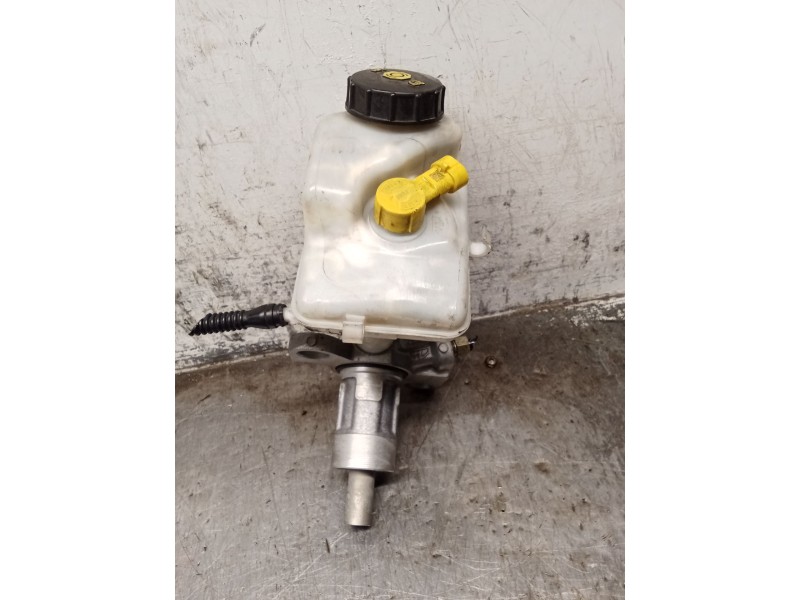 Recambio de bomba freno para opel astra j sedán 1.6 cdti (69) referencia OEM IAM   