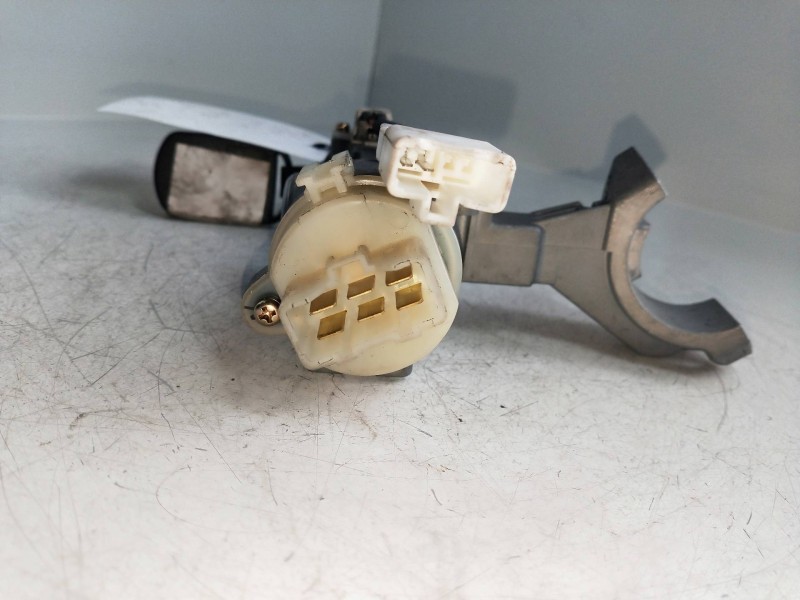 Recambio de conmutador de arranque para kia cerato 2.0 turbodiesel cat referencia OEM IAM   