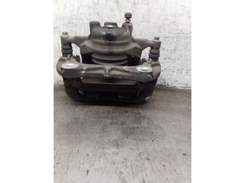 Recambio de pinza freno delantera derecha para opel astra j sedán 1.6 cdti (69) referencia OEM IAM   