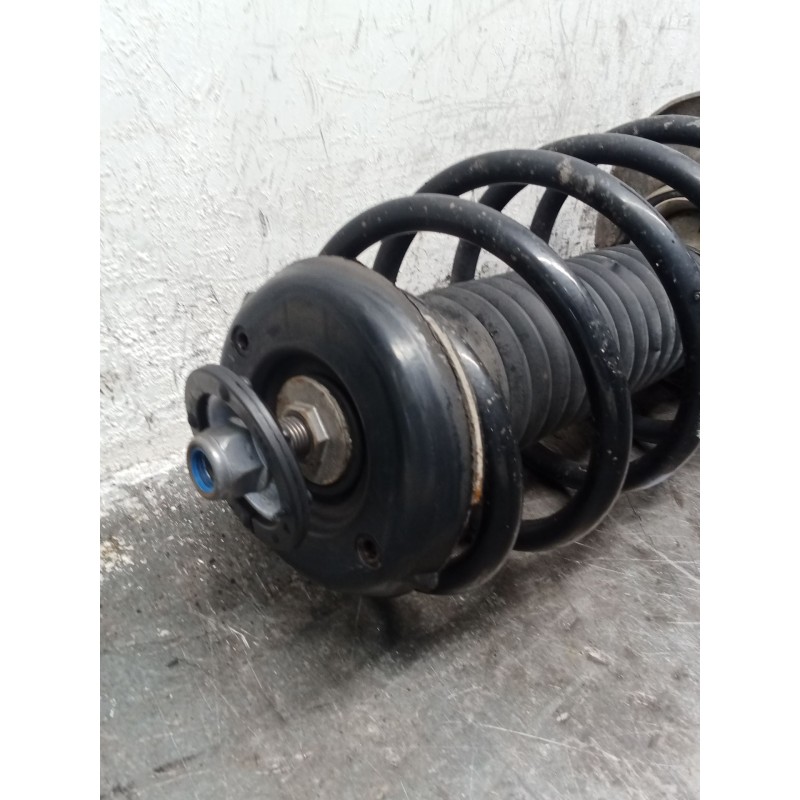 Recambio de amortiguador delantero izquierdo para peugeot partner tepee 1.6 hdi referencia OEM IAM 868412818003 82490400391 