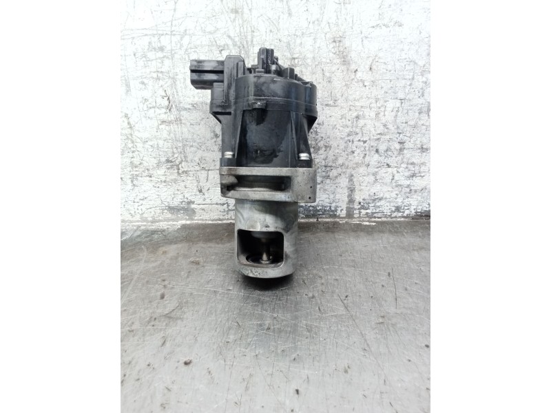 Recambio de valvula egr para opel astra j sedán 1.6 cdti (69) referencia OEM IAM 55570005  