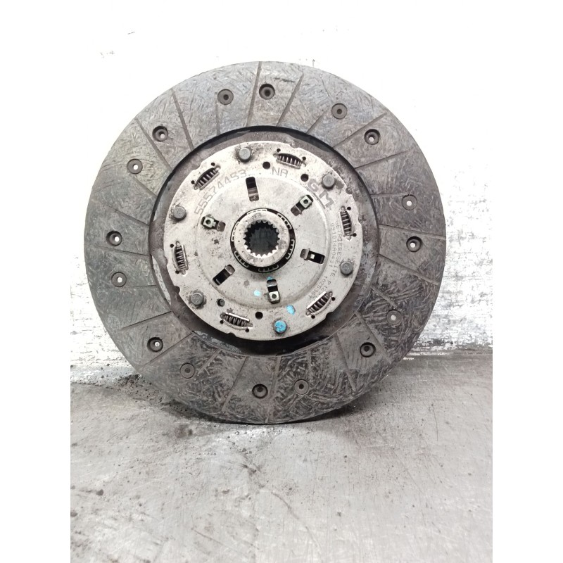 Recambio de kit embrague para opel astra j sedán 1.6 cdti (69) referencia OEM IAM 55574452 55574453 55574450