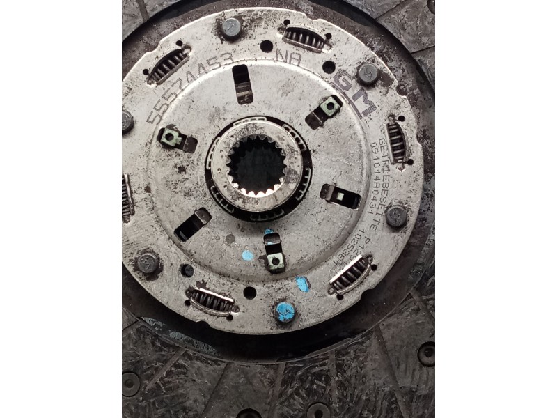 Recambio de kit embrague para opel astra j sedán 1.6 cdti (69) referencia OEM IAM 55574452 55574453 55574450