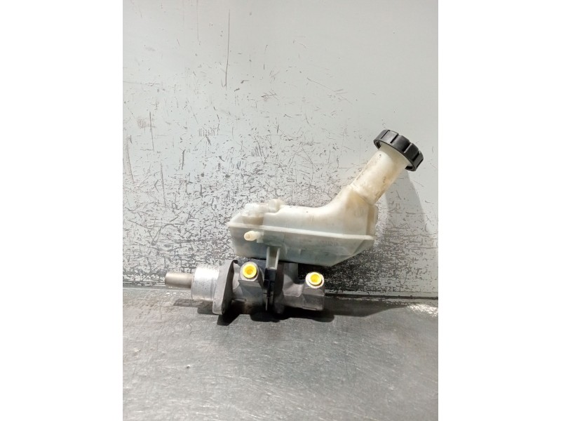 Recambio de bomba freno para renault clio grandtour dynamique referencia OEM IAM 8200129956  