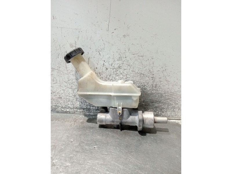 Recambio de bomba freno para renault clio grandtour dynamique referencia OEM IAM 8200129956  