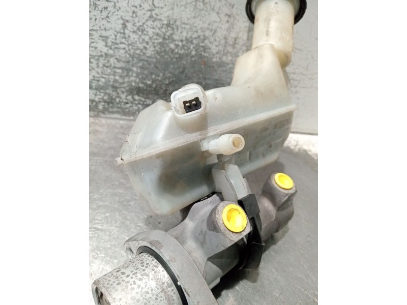 Recambio de bomba freno para renault clio grandtour dynamique referencia OEM IAM 8200129956  