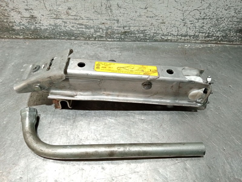 Recambio de gato para seat cordoba (6l2) 1.9 tdi referencia OEM IAM 6Q0011031  