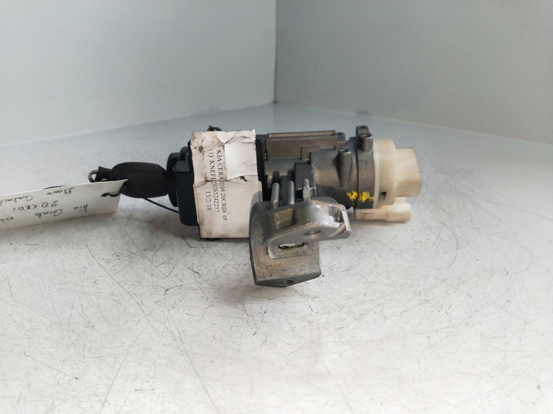 Recambio de conmutador de arranque para kia cerato 2.0 turbodiesel cat referencia OEM IAM   