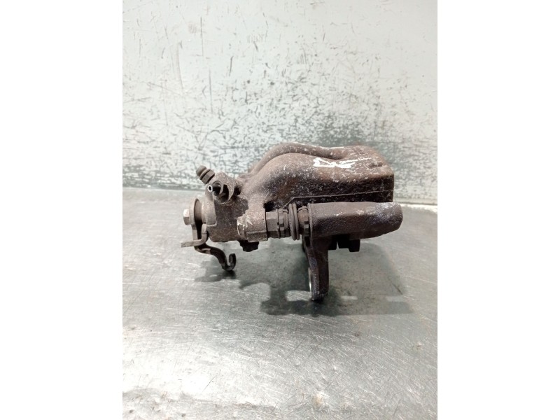 Recambio de pinza freno trasera derecha para renault clio grandtour dynamique referencia OEM IAM   