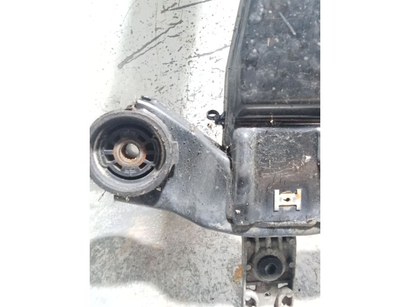 Recambio de puente delantero para opel astra j sedán 1.6 cdti (69) referencia OEM IAM   CUNA