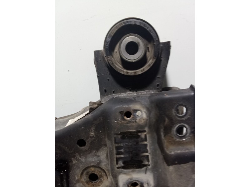 Recambio de puente delantero para opel astra j sedán 1.6 cdti (69) referencia OEM IAM   CUNA