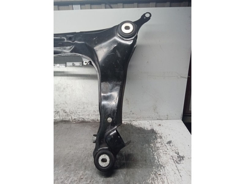 Recambio de puente delantero para audi a4 b7 avant (8ed) 2.0 tdi 16v referencia OEM IAM 8E0399313BD  CUNA
