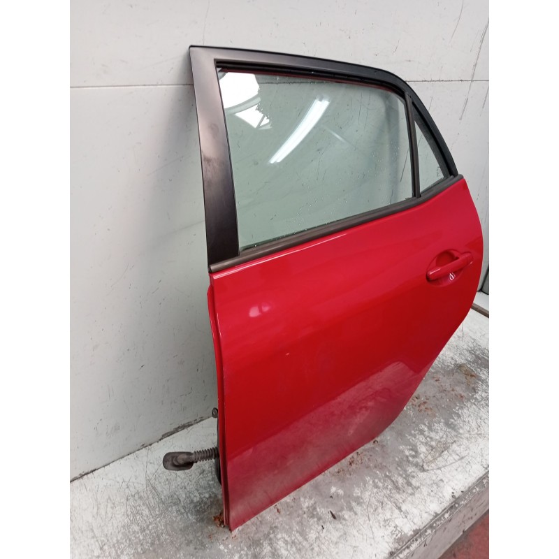 Recambio de puerta trasera izquierda para toyota auris (_e15_) 1.4 d-4d (nde150_) referencia OEM IAM   