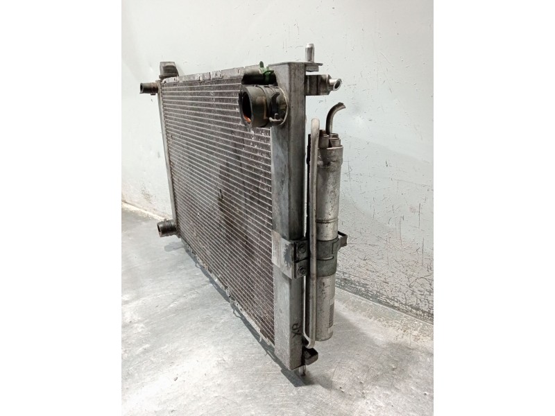 Recambio de radiador agua para renault clio grandtour dynamique referencia OEM IAM 8200688390  