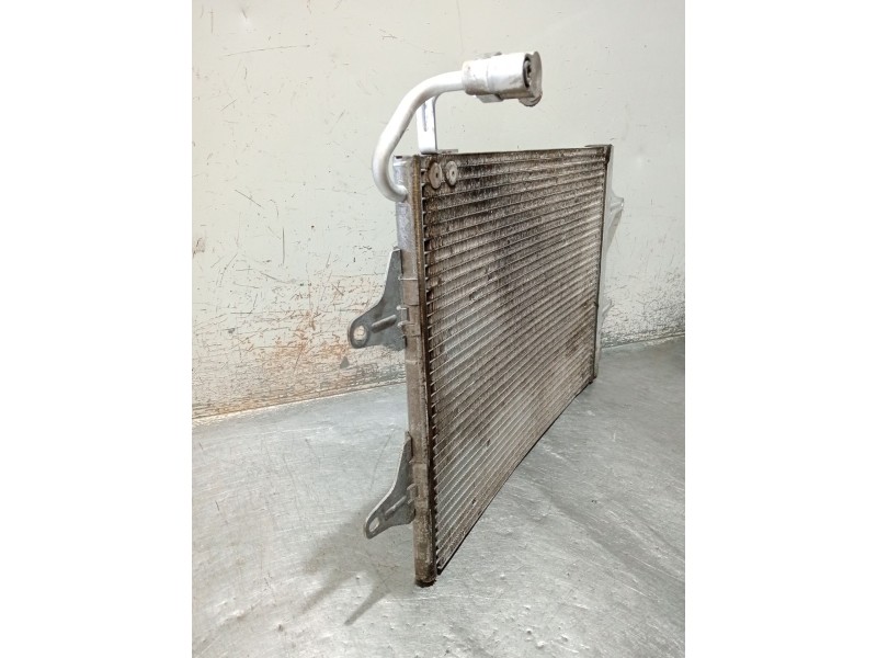 Recambio de condensador / radiador aire acondicionado para seat cordoba (6l2) 1.9 tdi referencia OEM IAM 6Q0820411 0195741 