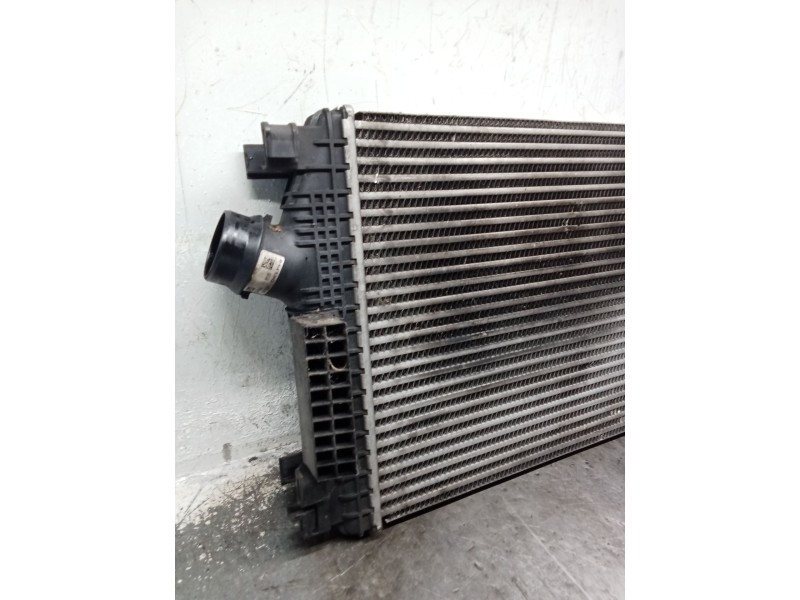 Recambio de radiador agua para opel astra j sedán 1.6 cdti (69) referencia OEM IAM 13267647  