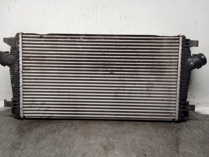 Recambio de radiador agua para opel astra j sedán 1.6 cdti (69) referencia OEM IAM 13267647  