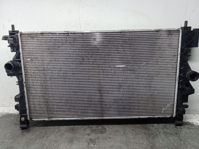 Recambio de radiador agua para opel astra j sedán 1.6 cdti (69) referencia OEM IAM 13393983  