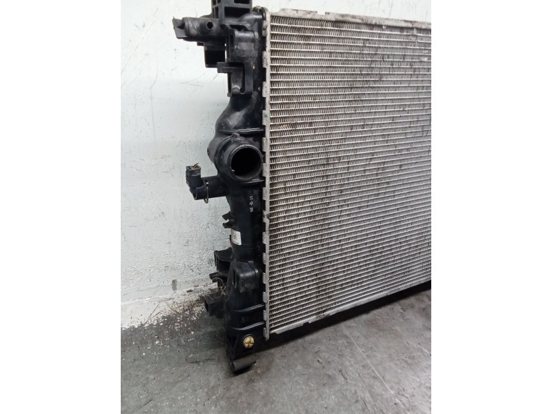 Recambio de radiador agua para opel astra j sedán 1.6 cdti (69) referencia OEM IAM 13393983  