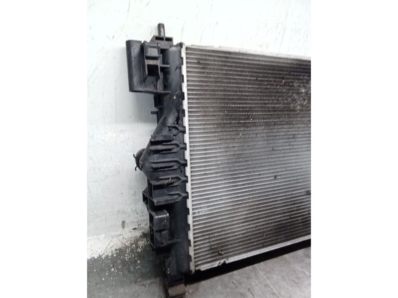 Recambio de radiador agua para opel astra j sedán 1.6 cdti (69) referencia OEM IAM 13393983  