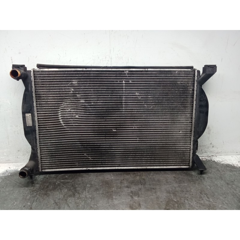 Recambio de radiador agua para audi a4 b7 avant (8ed) 2.0 tdi 16v referencia OEM IAM 8E0121251A  
