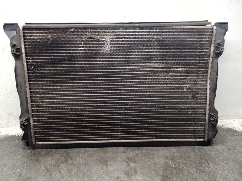 Recambio de radiador agua para audi a4 b7 avant (8ed) 2.0 tdi 16v referencia OEM IAM 8E0121251A  