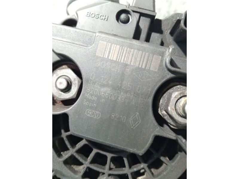 Recambio de alternador para renault clio grandtour dynamique referencia OEM IAM 8200660033 0124425071 