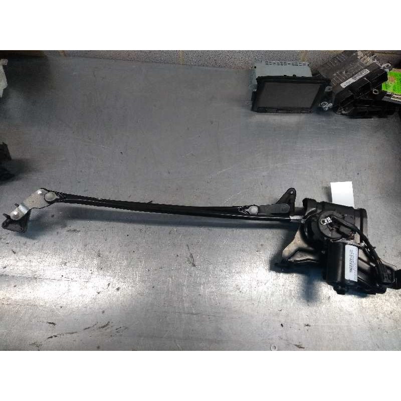 Recambio de motor limpia delantero para hyundai h 1 h 1 furg.caja cerr.c. puerta referencia OEM IAM   