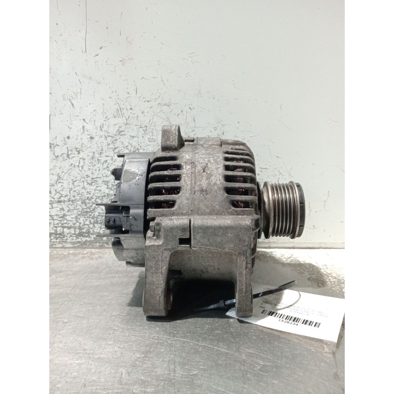 Recambio de alternador para renault megane ii (bm0/1_, cm0/1_) 1.5 dci (bm1e, cm1e) referencia OEM IAM 8200772726 2605275B 