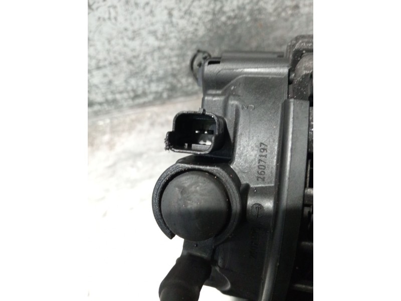 Recambio de alternador para peugeot partner tepee 1.6 hdi referencia OEM IAM 9665617780 2605546A 