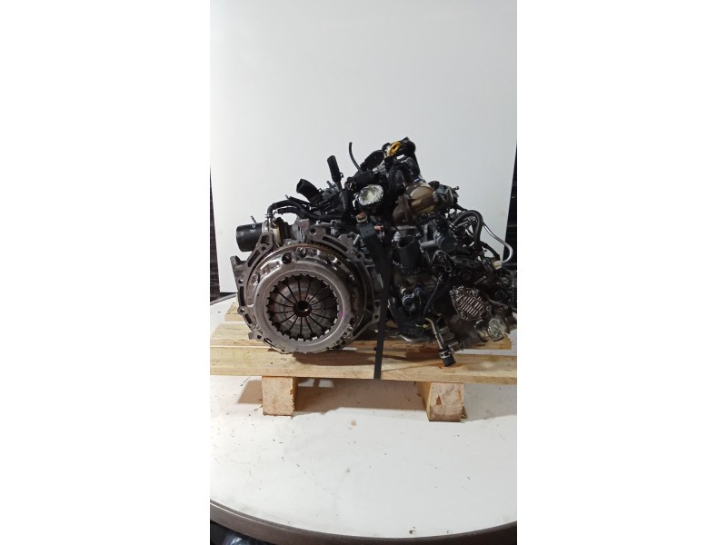 Recambio de motor completo para toyota auris (_e15_) 1.4 d-4d (nde150_) referencia OEM IAM 1ND BOSCH 394453