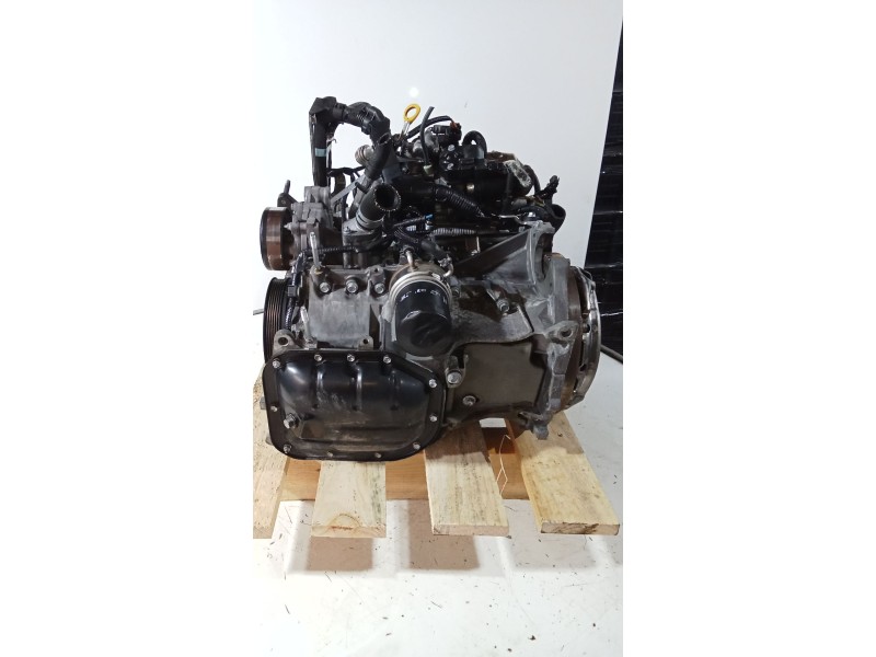 Recambio de motor completo para toyota auris (_e15_) 1.4 d-4d (nde150_) referencia OEM IAM 1ND BOSCH 394453