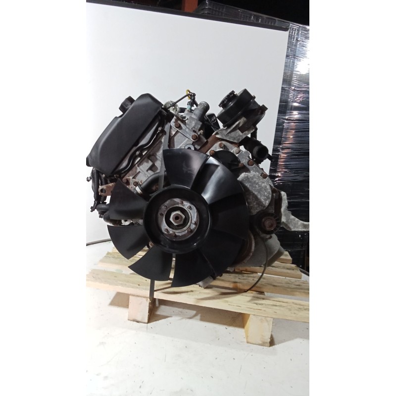 Recambio de motor completo para iveco massif single cab 3.0 hpi referencia OEM IAM 2122 228161 79996  