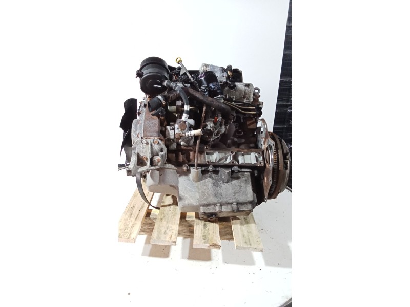 Recambio de motor completo para iveco massif single cab 3.0 hpi referencia OEM IAM 2122 228161 79996  