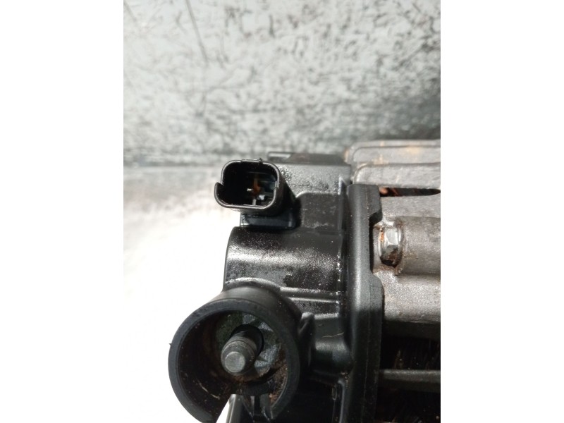 Recambio de alternador para citroën c3 referencia OEM IAM 9835689480 2740473F 