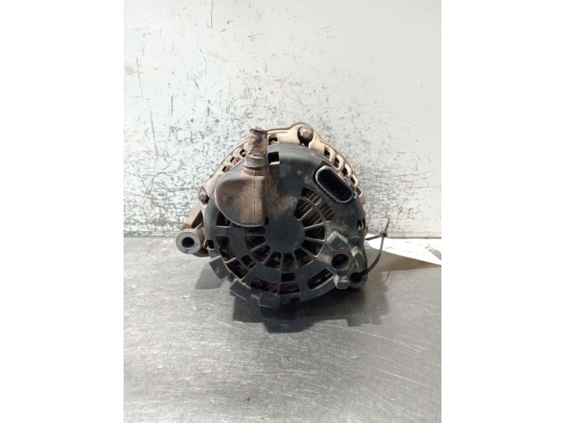 Recambio de alternador para ssangyong kyron 2.0 xdi 4x4 referencia OEM IAM A6651540202  